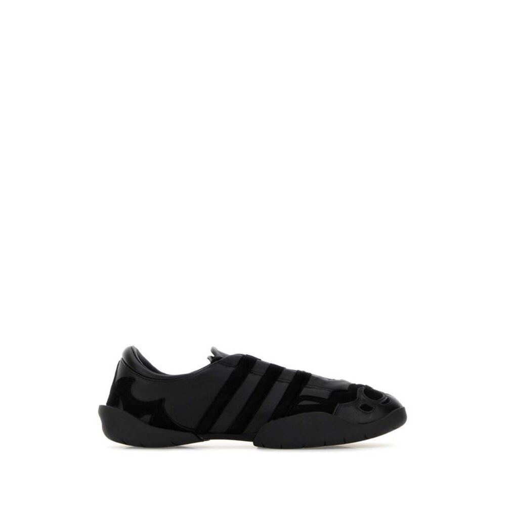 Y3 Yamamoto Unisex Black Leather Regu 2002 Sneakers